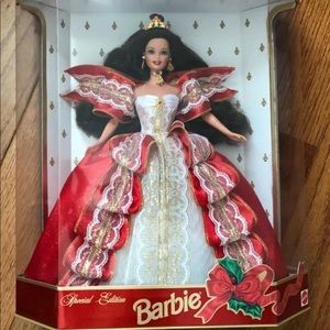 1997 Happy Holidays Barbie Doll Special Edition
